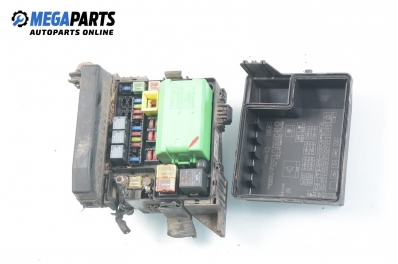 Fuse box for Mitsubishi Outlander I 2.4 4WD, 160 hp automatic, 2004