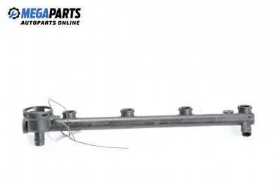 Fuel rail for Renault Megane I 1.6 16V, 107 hp, station wagon, 1999