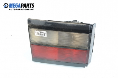 Stop interior for Volkswagen Passat (B3) 1.8, 90 hp, combi, 1992, position: stânga