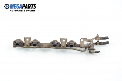 Fuel rail with injectors for Nissan Almera 1.4, 75 hp, station wagon, 1997