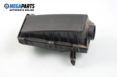 Carcasă filtru de aer pentru Ford Mondeo 1.8 16V, 110 cp, hatchback, 2001