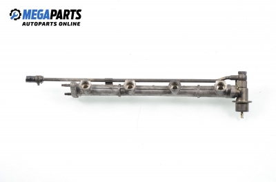 Fuel rail for Hyundai Accent 1.3 12V, 84 hp, 3 doors, 1998