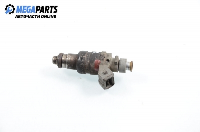 Gasoline fuel injector for Mercedes-Benz 124 (W/S/C/A/V) 2.0, 136 hp, coupe, 1993
