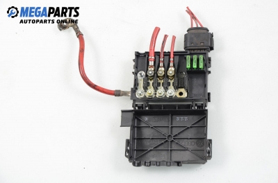 Fuse box for Volkswagen Bora 1.9 TDI, 101 hp, sedan, 2000