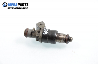 Gasoline fuel injector for Mercedes-Benz 124 (W/S/C/A/V) 2.0, 136 hp, coupe, 1993