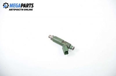 Gasoline fuel injector for Toyota Avensis 1.8, 129 hp, station wagon, 2003