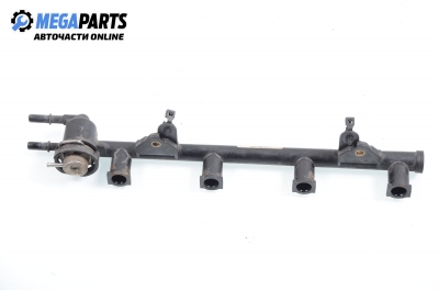 Fuel rail for Ford Fiesta V 1.3, 60 hp, 2003