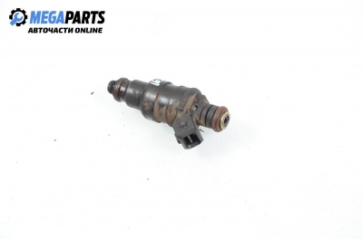 Gasoline fuel injector for Volvo 440/460 (1988-1996) 1.7, sedan