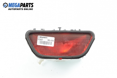 Central tail light for Mercedes-Benz M-Class W163 4.3, 272 hp automatic, 1999