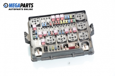 Fuse box for Ssang Yong Rexton (Y200) 2.7 Xdi, 163 hp automatic, 2005 № Y220-EDP