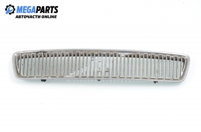 Grill for Volvo S40/V40 1.9 DI, 115 hp, station wagon, 2003