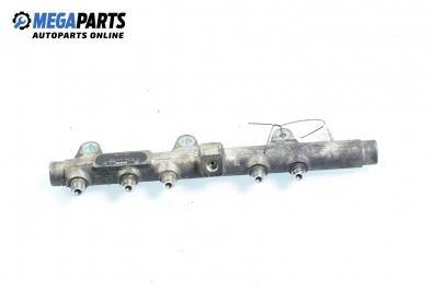 Fuel rail for Fiat Doblo 1.9 JTD, 100 hp, 2002 № Bosch 0 445 214 016