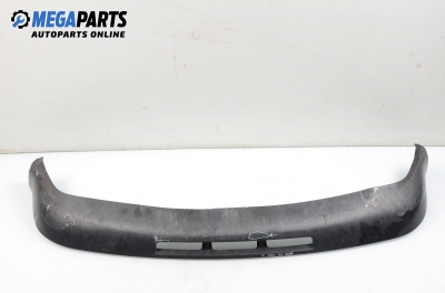 Part of bumper for Volkswagen Bora 2.0, 115 hp, sedan, 2002, position: front