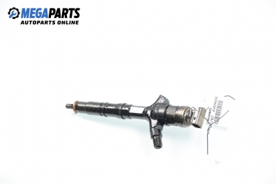 Diesel fuel injector for Toyota Avensis 2.0 D-4D, 116 hp, hatchback, 2005