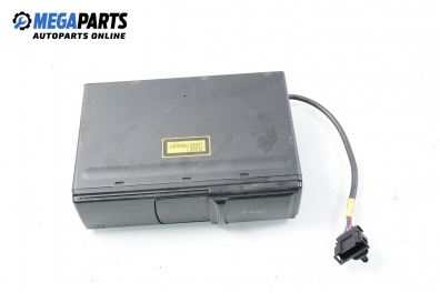 CD changer for Volkswagen Touareg 5.0 TDI, 313 hp automatic, 2004