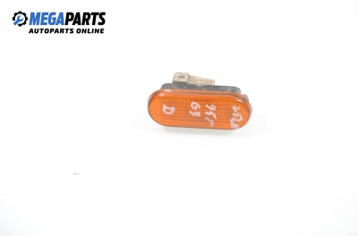 Semnalizator pentru Volkswagen Golf III 1.6, 75 cp, 5 uși, 1995, poziție: dreapte