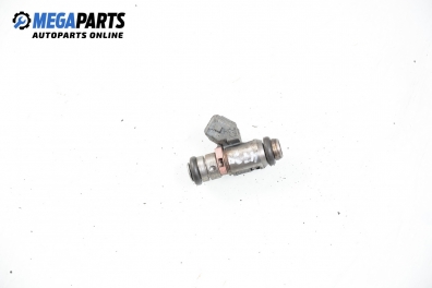 Gasoline fuel injector for Renault Clio II 1.2 16V, 75 hp, 3 doors, 2002