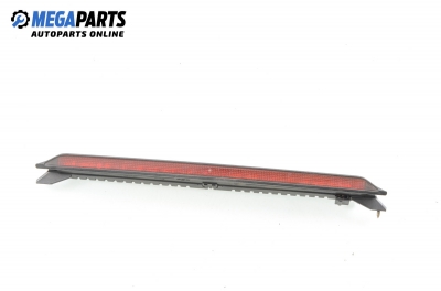 Central tail light for Volkswagen Golf IV 1.4 16V, 75 hp, 3 doors, 1999