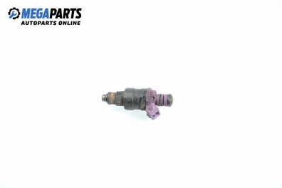 Gasoline fuel injector for Volvo S40/V40 2.0, 140 hp, station wagon, 1998