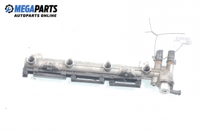 Fuel rail for Volkswagen Golf IV 1.4 16V, 75 hp, 5 doors, 1998