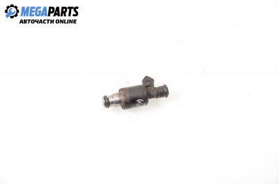 Gasoline fuel injector for Opel Corsa B 1.4, 82 hp, hatchback, 1993
