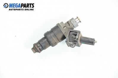 Duza benzină for Mercedes-Benz C-Class 202 (W/S) 1.8, 122 hp, sedan, 1996