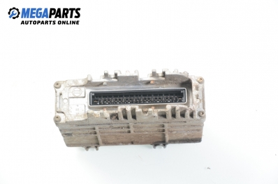 ECU pentru Seat Ibiza (6K) 1.4, 60 cp, hatchback, 3 uși, 1995 № Bosch 0 261 203 748/749