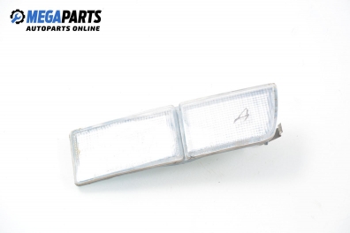 Front reflector for Volkswagen Vento 1.8, 90 hp, 1994, position: right