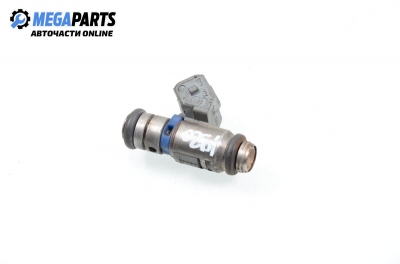 Gasoline fuel injector for Volkswagen Polo (6N/6N2) 1.4 16V, 100 hp, hatchback, 1996