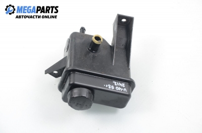 Behälter für hydraulikflüssigkeit for Volvo S40/V40 1.9 TD, 90 hp, combi, 1998