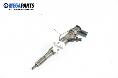 Diesel fuel injector for BMW 5 (E60, E61) 3.0 d, 218 hp, station wagon automatic, 2005 № Bosch 0 445 110 216