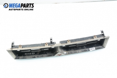 Grill for Mitsubishi Galant VIII 2.4 GDI, 150 hp, station wagon automatic, 1999