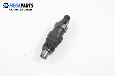 Diesel fuel injector for Nissan Terrano II (R20) 2.7 TDi, 125 hp, 5 doors, 2001