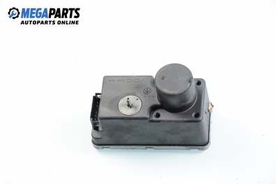 Central lock vacuum pump for Volkswagen Golf III 1.8, 90 hp, station wagon, 1993