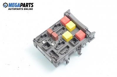Fuse box for Renault Espace IV 2.2 dCi, 150 hp, 2003