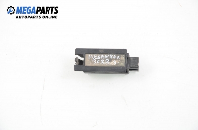 Plafon număr spate pentru Renault Megane 1.6, 90 cp, hatchback, 5 uși, 1996