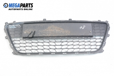 Gitter im stoßstange für Hyundai i30 1.4, 109 hp, hecktür, 5 türen, 2010, position: vorderseite