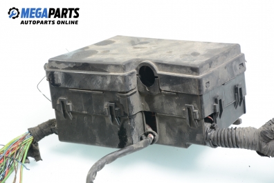 Fuse box for Ford C-Max 1.6 TDCi, 90 hp, 2005