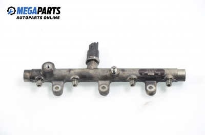 Fuel rail for Peugeot 206 2.0 HDI, 90 hp, hatchback, 3 doors, 2001