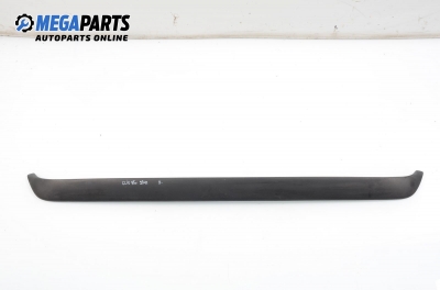Spoiler für Renault Clio 1.4, 88 hp, 3 türen, 1995