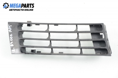 Grilă în bara de protecție pentru Audi A4 (B5) 2.5 TDI, 150 cp, combi automat, 2000, poziție: dreapte