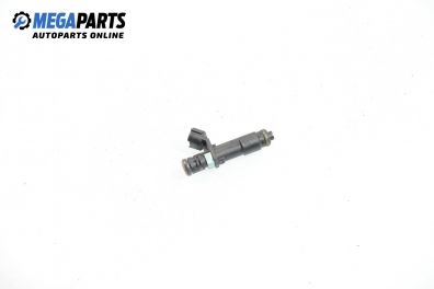 Gasoline fuel injector for Skoda Fabia 1.2, 60 hp, hatchback, 2010