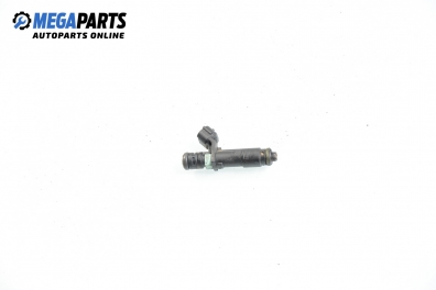 Gasoline fuel injector for Skoda Fabia 1.2, 60 hp, hatchback, 2010