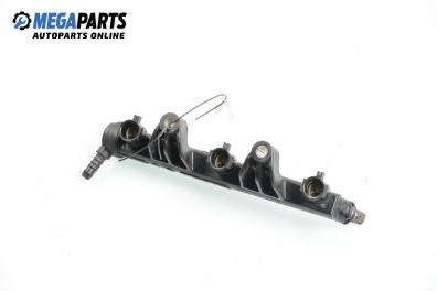 Fuel rail for Skoda Fabia 1.2, 60 hp, hatchback, 2010