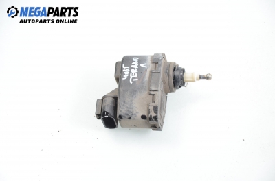 Motor far pentru Nissan Terrano II (R20) 2.4 12V, 124 cp, 5 uși, 1996, poziție: stânga