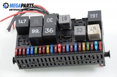 Fuse box for Volkswagen Golf III 1.6, 101 hp, hatchback, 5 doors, 1997