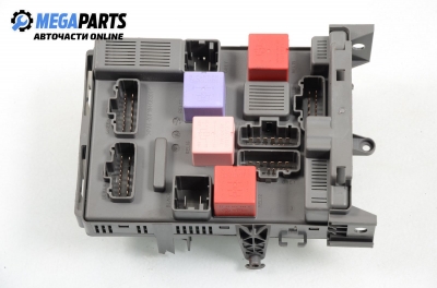 Fuse box for Renault Espace 2.0 dCi, 150 hp, 2009