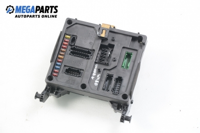 Fuse box for Volkswagen Sharan 2.0, 115 hp, 2001