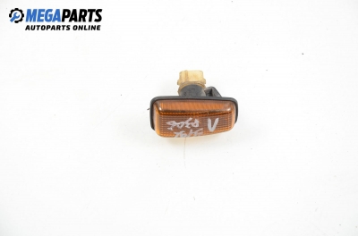 Semnalizator pentru Peugeot 306 1.9 TD, 90 cp, combi, 1999
