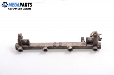 Fuel rail for Opel Vectra B (1996-2002) 2.0, station wagon